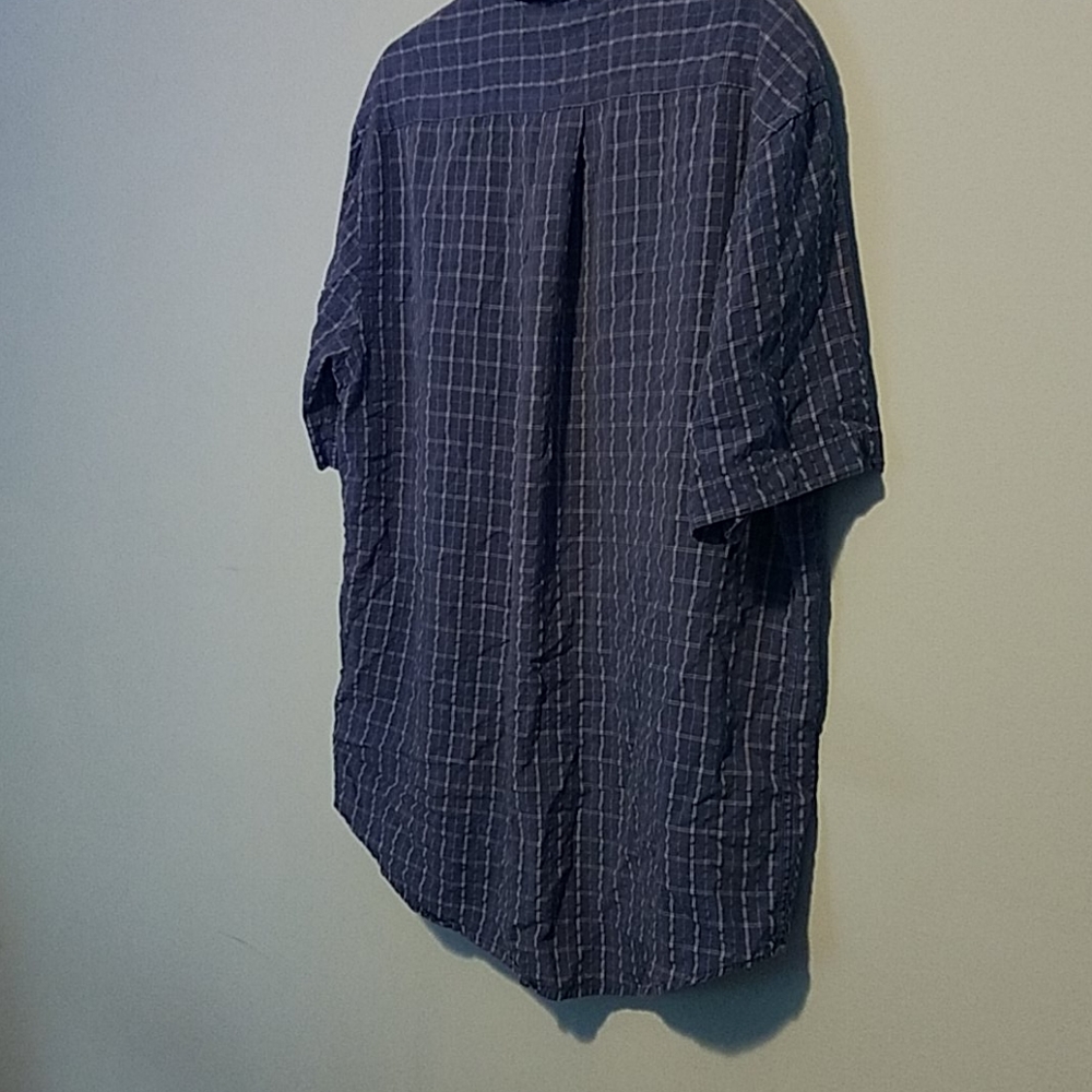Tommy Hilfiger like new mens shirt - Picture 7 of 7